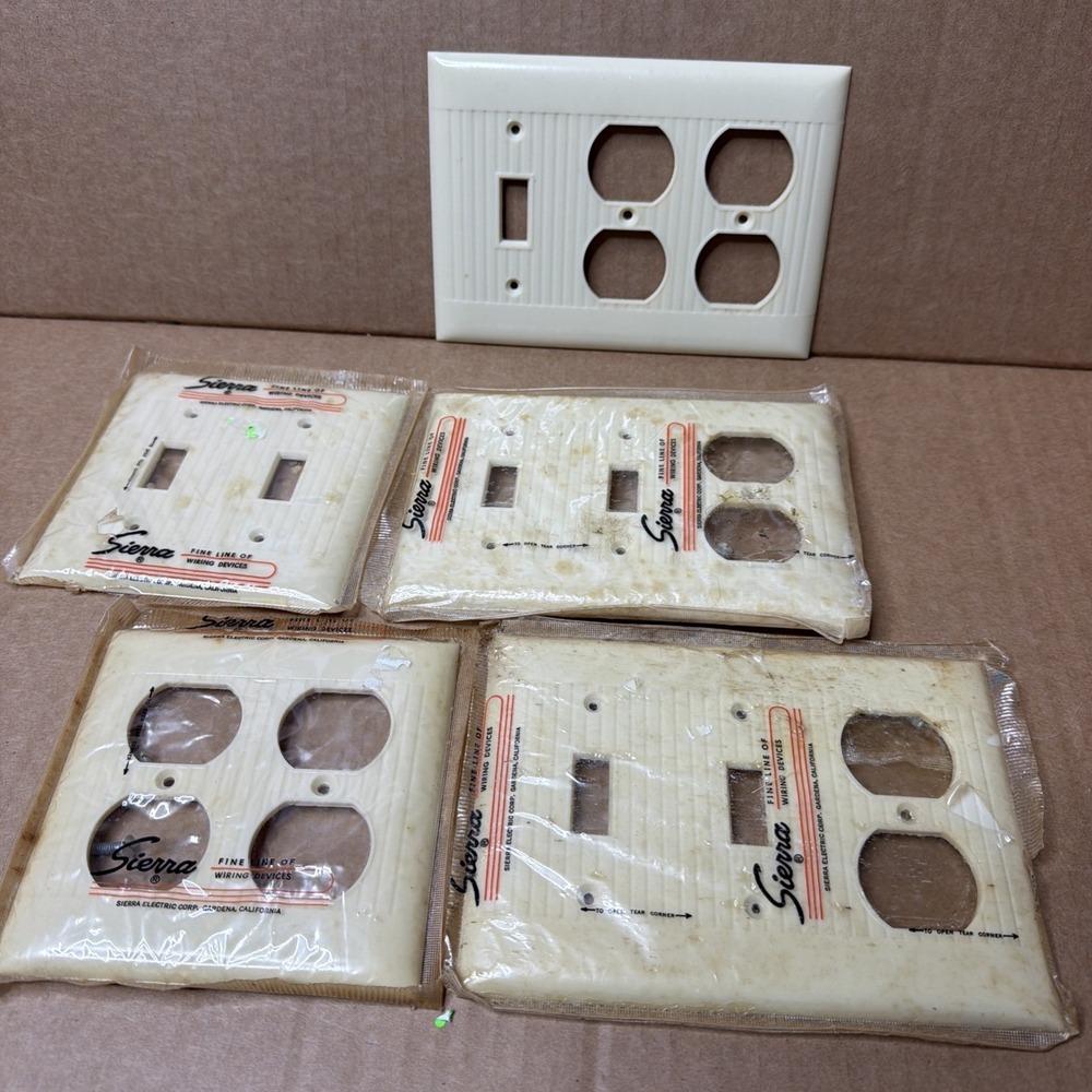 Lot Of Vtg Ivory Sierra  Double Toggle Switch Ribbed & Outlet Wall Plate Covers